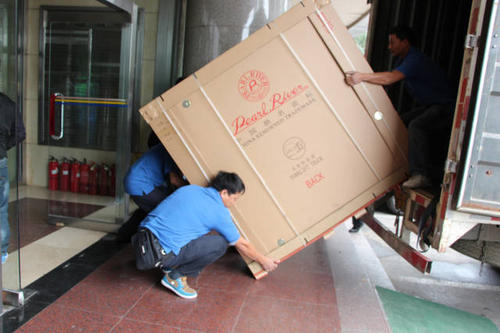 黄岛钢琴贵重工艺品无忧运